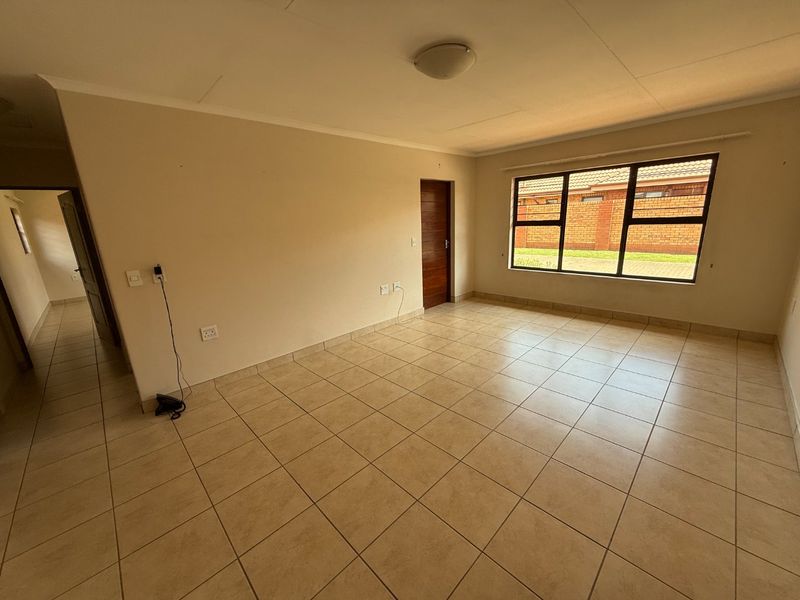 Turn Key Ready Secure Retirement Simplex! - Photo 2