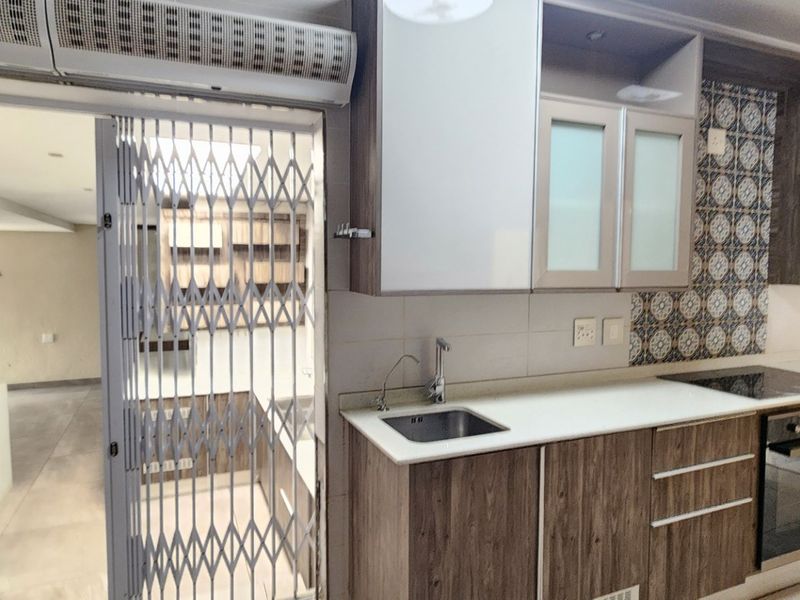 Family living in one of Erasmia’s most sought after locations. - Photo 4