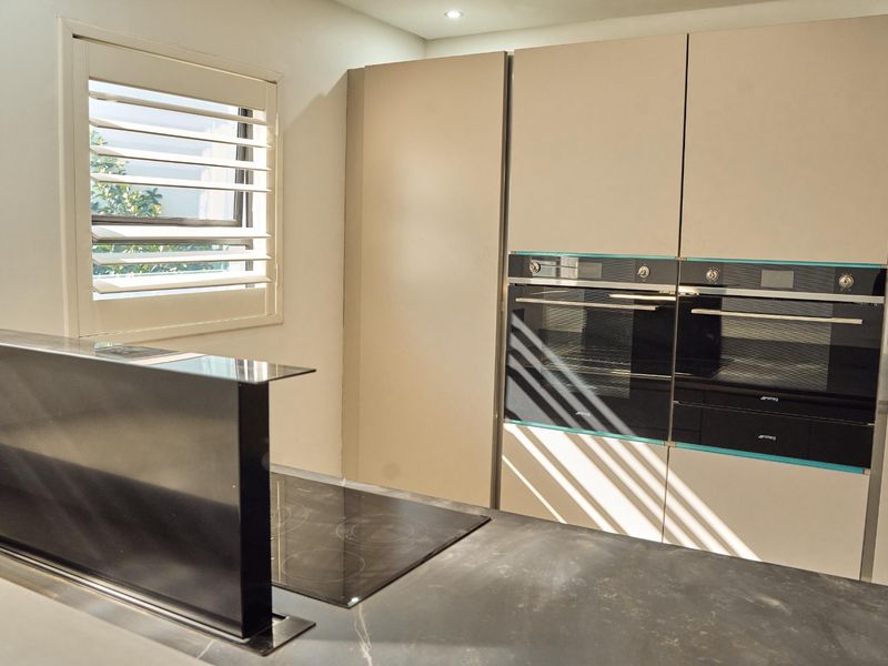 Modern 4 bedroom house in Fourways - Photo 4