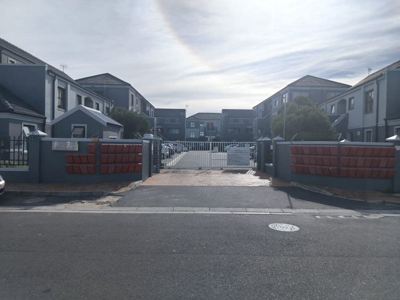Parklands flat with secure vibes and fibre access - Photo 4