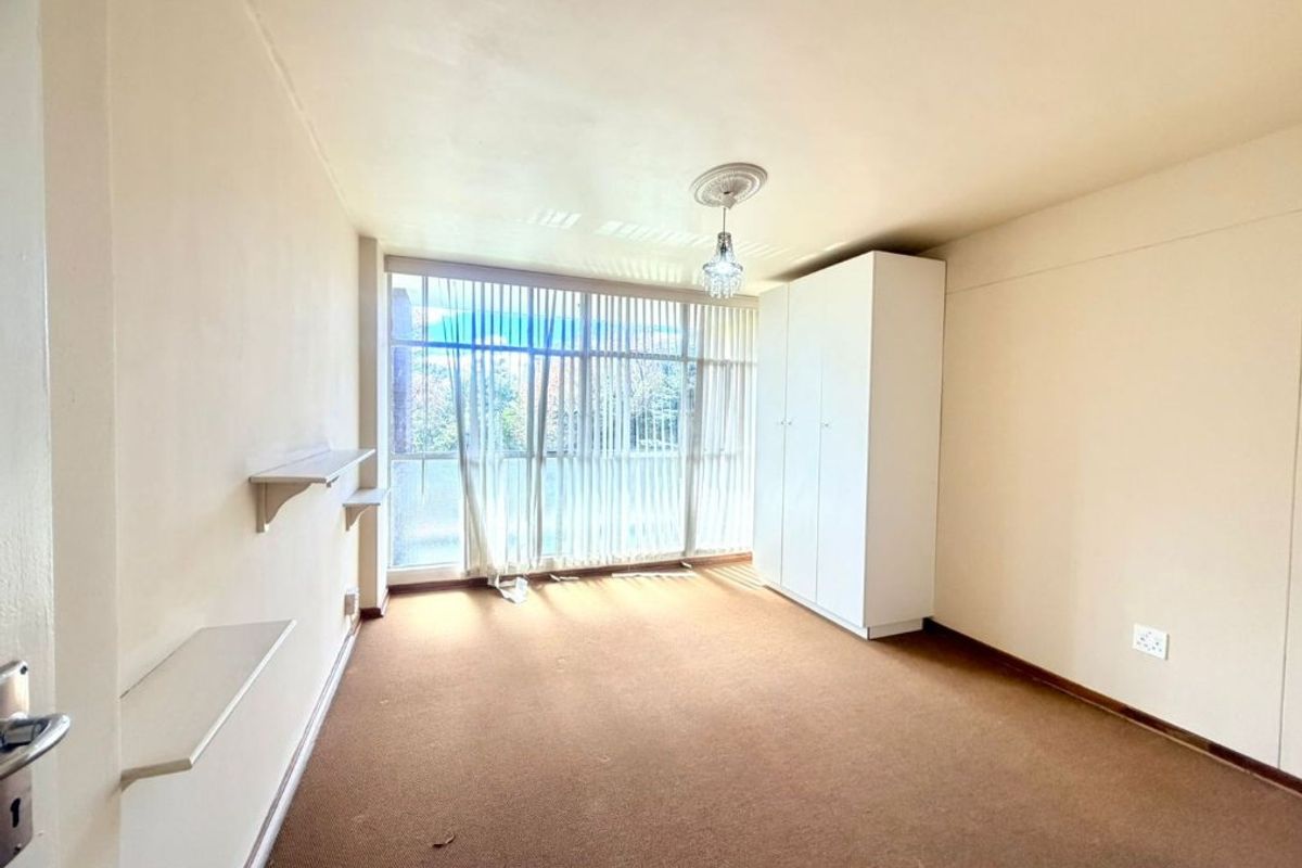2 Bedroom apartment in Germiston - Photo 4