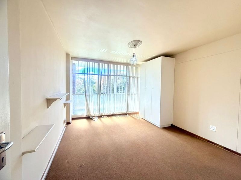 2 Bedroom apartment in Germiston - Photo 4