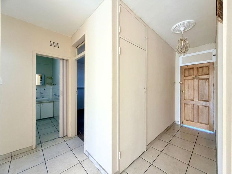 2 Bedroom apartment in Germiston - Photo 9