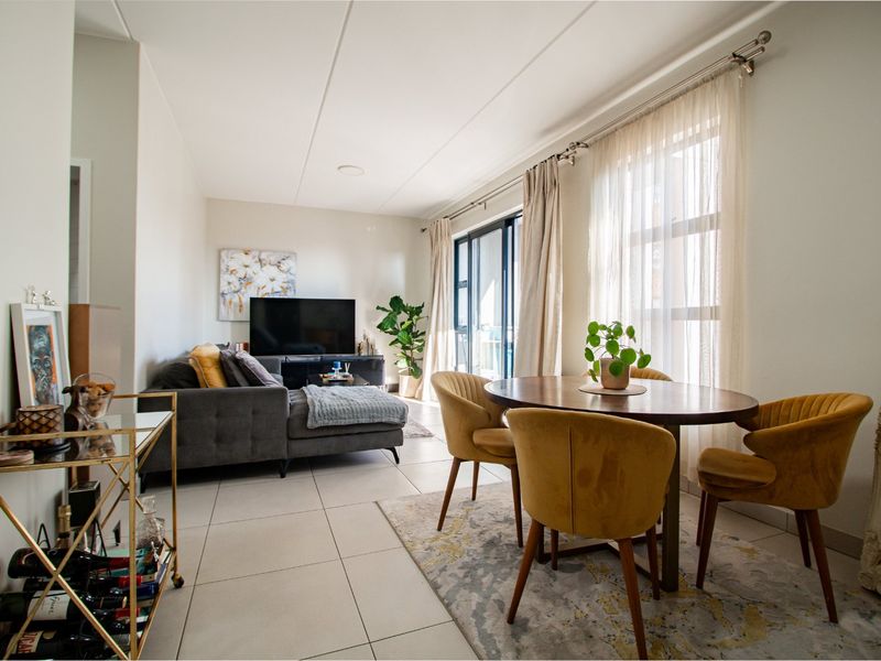 Stylish 1-Bedroom Apartment for sale - Photo 8