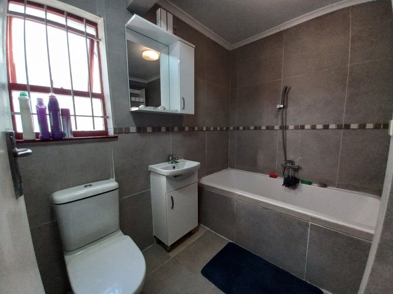 Income-Generating Investment Property For Sale - Photo 8