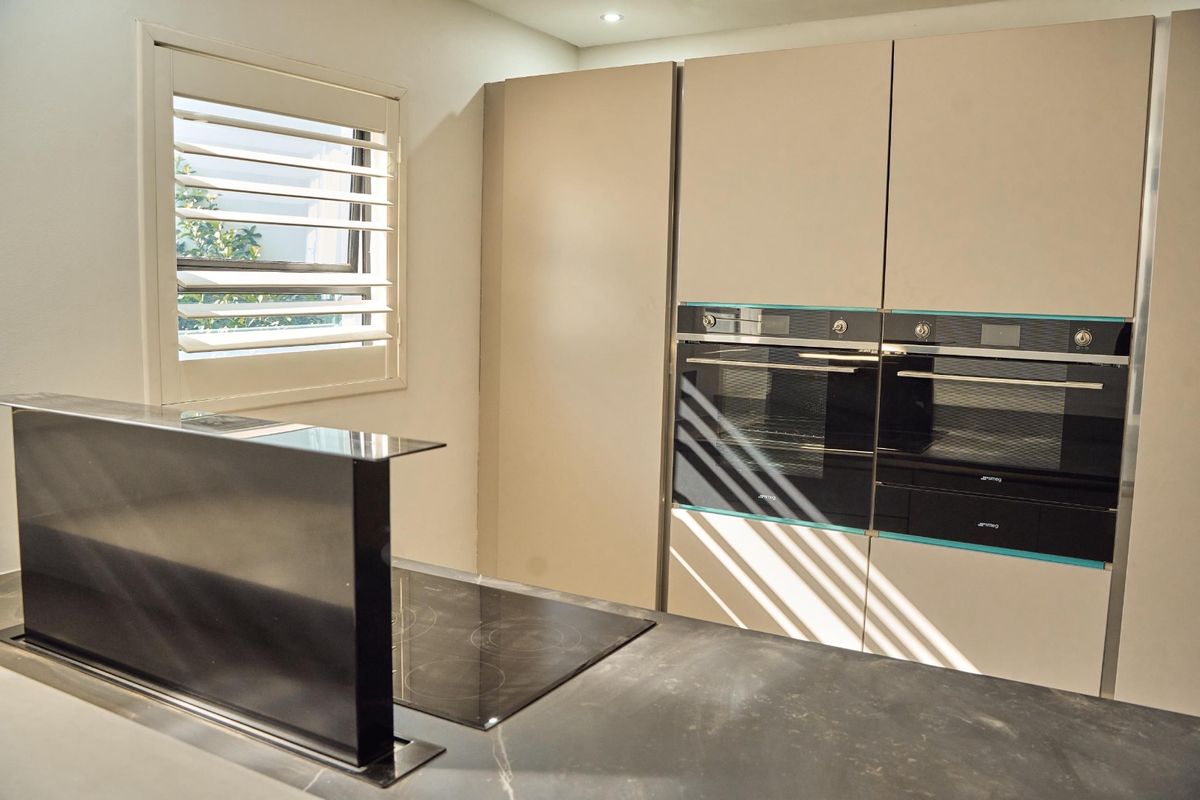 Modern 4 bedroom house in Fourways. - Photo 3