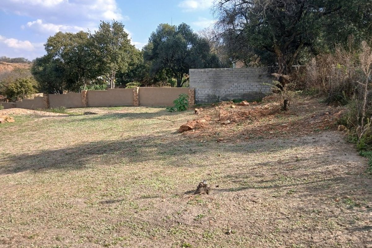 CLOSE TO RIVER VACANT LAND OPOSITE THE BOAT CLUB - Photo 4