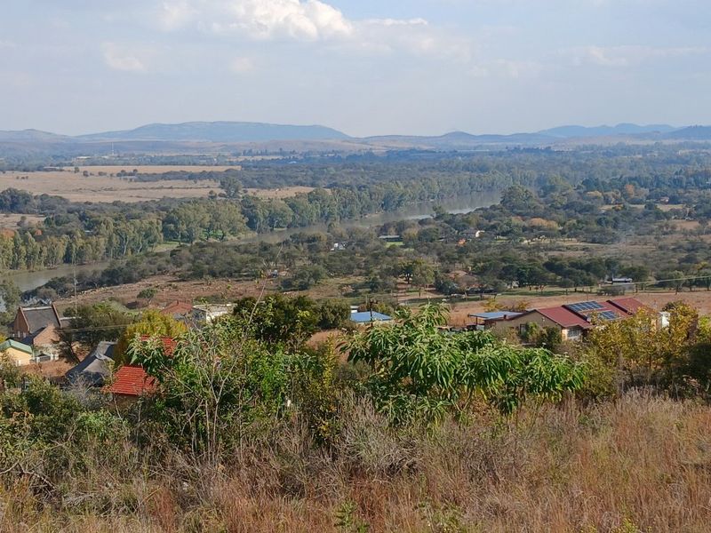 LARGE PRIME SCENIC VIEW STAND VAALOEWER!! - Photo 1