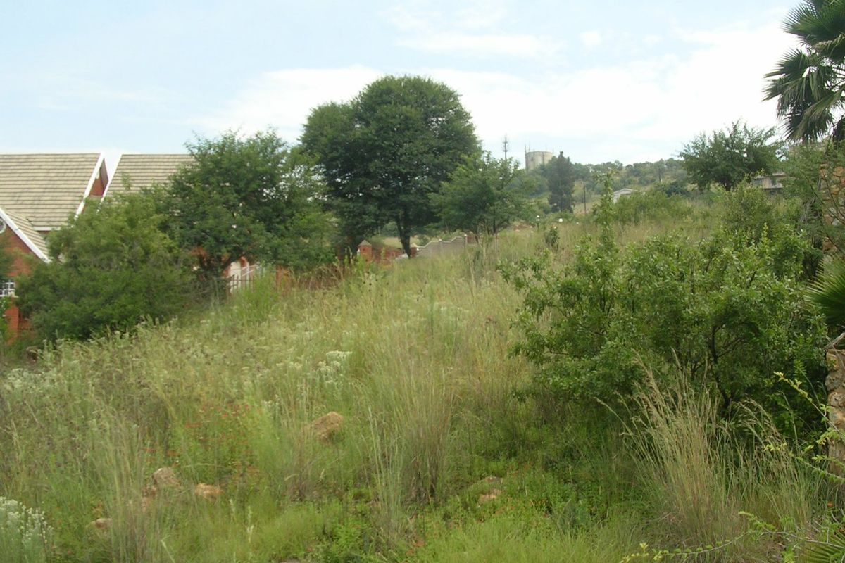 FRONT ROW STAND WALKING ACCESS TO RIVER - Photo 5