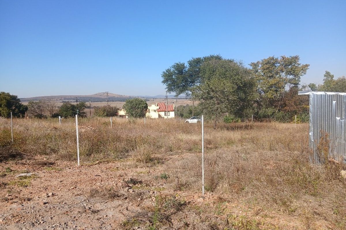 VACANT LARGE LEVEL STAND VAALOEWER  - Photo 3