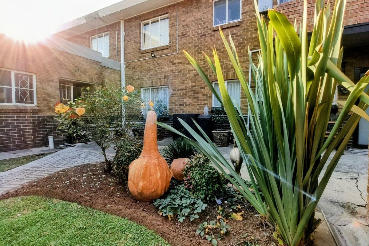 Well priced Ground Floor Apartment in Three Rivers - Photo 3