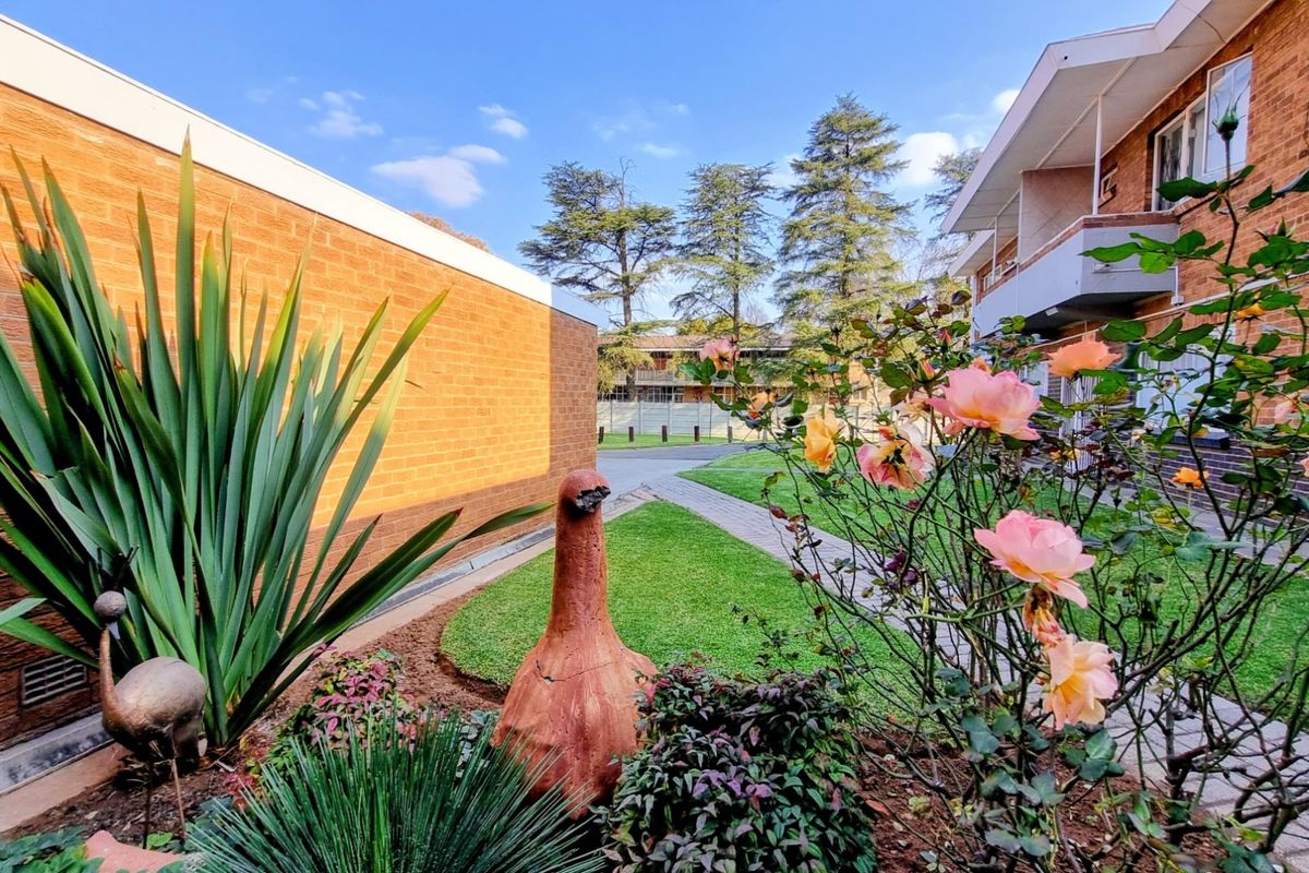 Well priced Ground Floor Apartment in Three Rivers - Photo 4