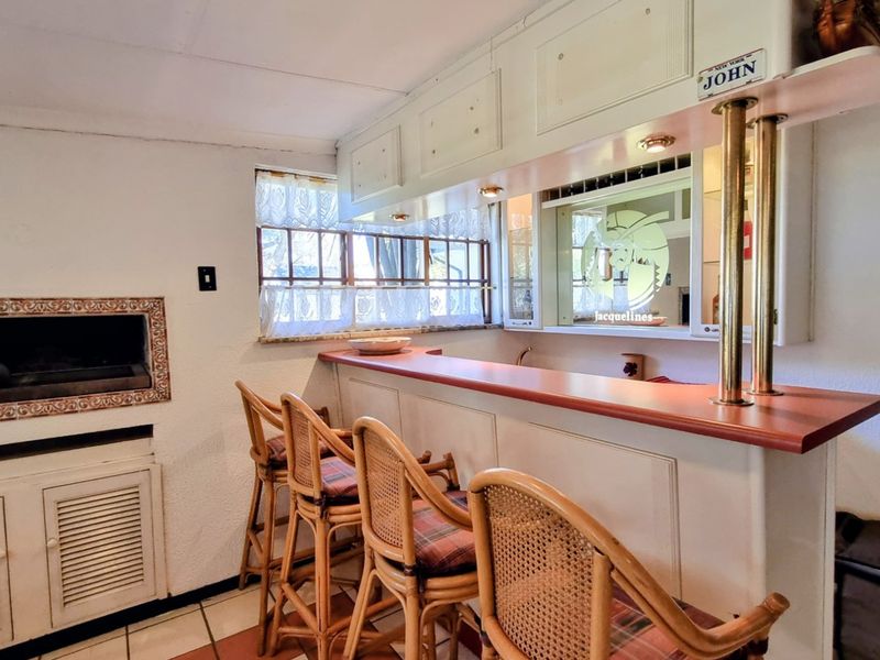 A home with stories to tell and space to live them in Arcon Park - Photo 8