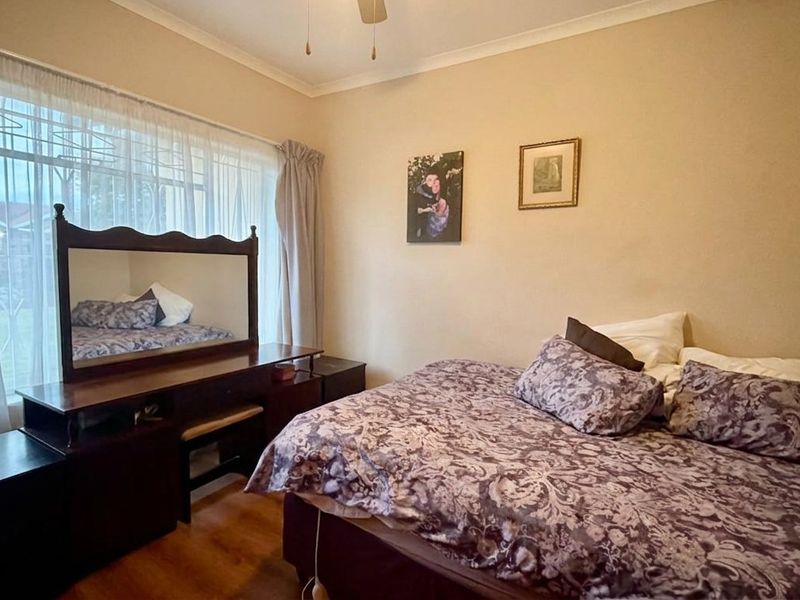 Exceptionally well kept family home in Stilfontein   - Photo 10