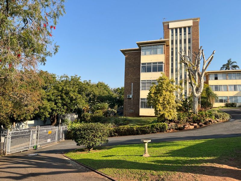 Picturesque 1.5 Bedroom Lock Up & Go in Musgrave! - Photo 1