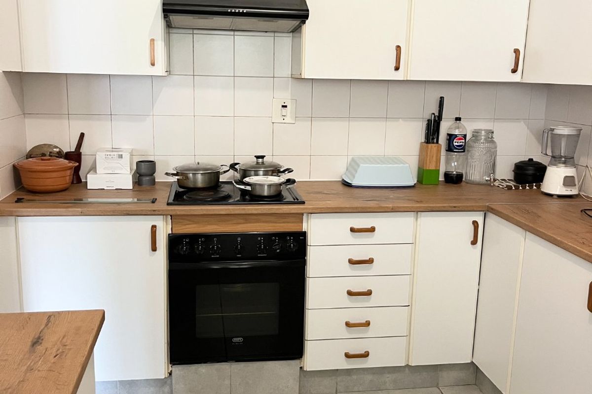 Picturesque 1.5 Bedroom Lock Up & Go in Musgrave! - Photo 2
