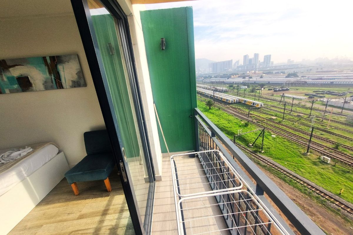 Studio Apartment for sale in Woodstock - Photo 3