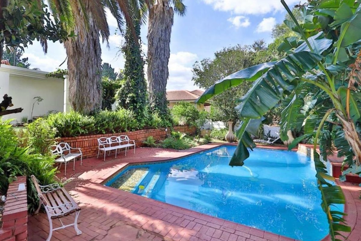 Elegant and spacious family home to let in Erasmia - Photo 2