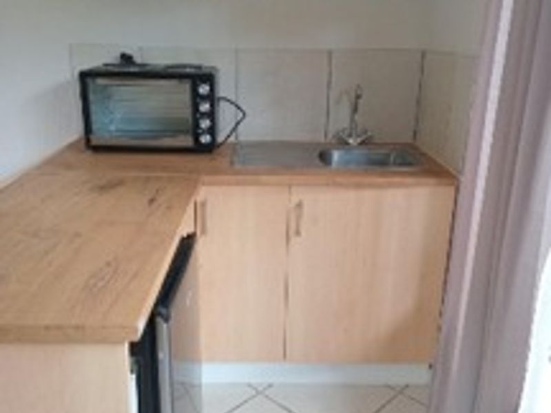 Cottage To Let - Photo 1