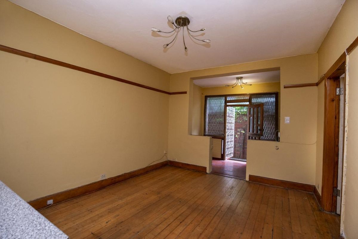Spacious 1.5 Bedroom Apartment in Jubilee, Opposite Spar  - Photo 5