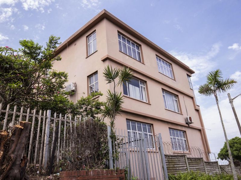 Chic Windermere Flat with Practical Comfort - Photo 2