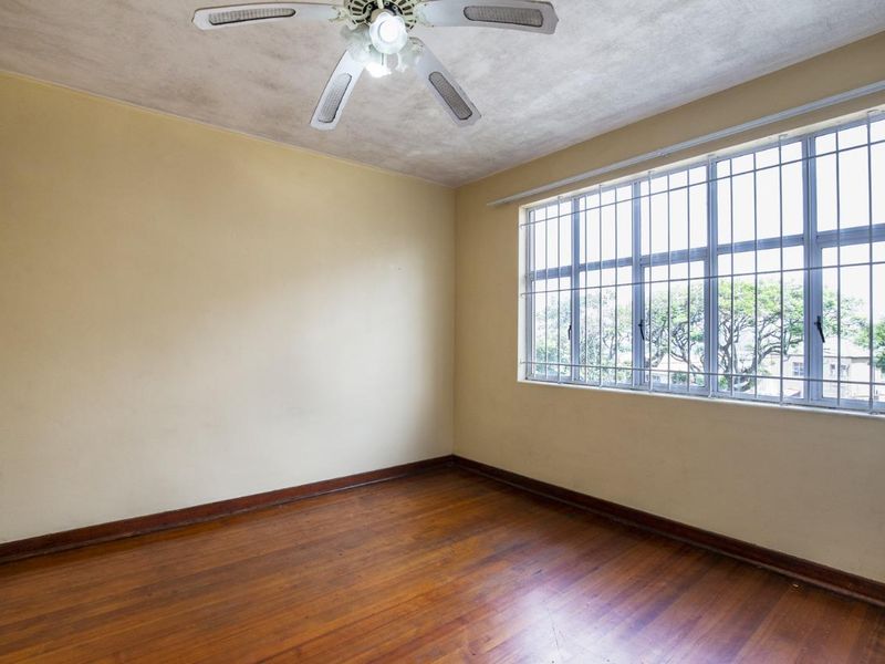 Chic Windermere Flat with Practical Comfort - Photo 6