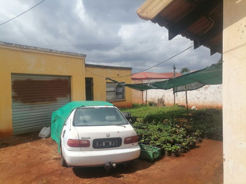 Spacious 3 Bed Home in Ga-Rankuwa Living - Photo 7