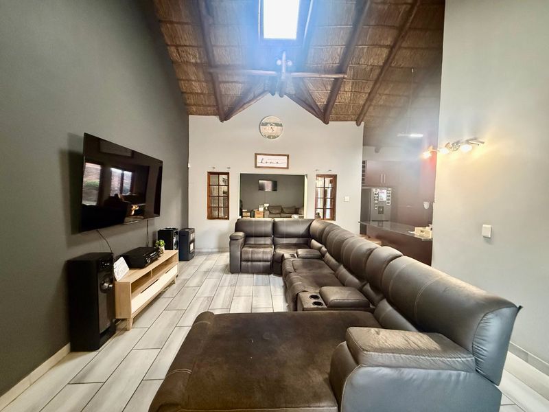 Modern Living Meets Effortless Comfort in Bhubezi Estate - Photo 3
