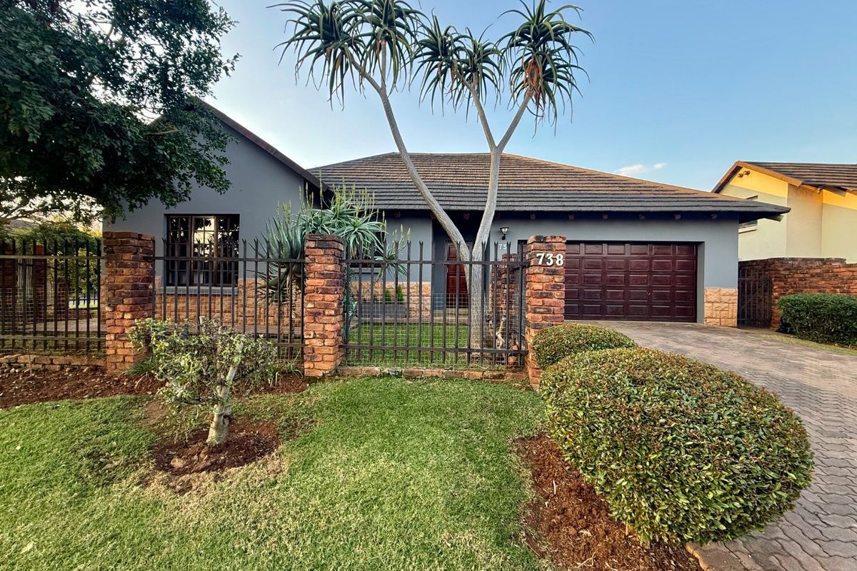 Modern Living Meets Effortless Comfort in Bhubezi Estate - Photo 2