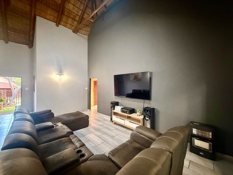 Modern Living Meets Effortless Comfort in Bhubezi Estate - Photo 6