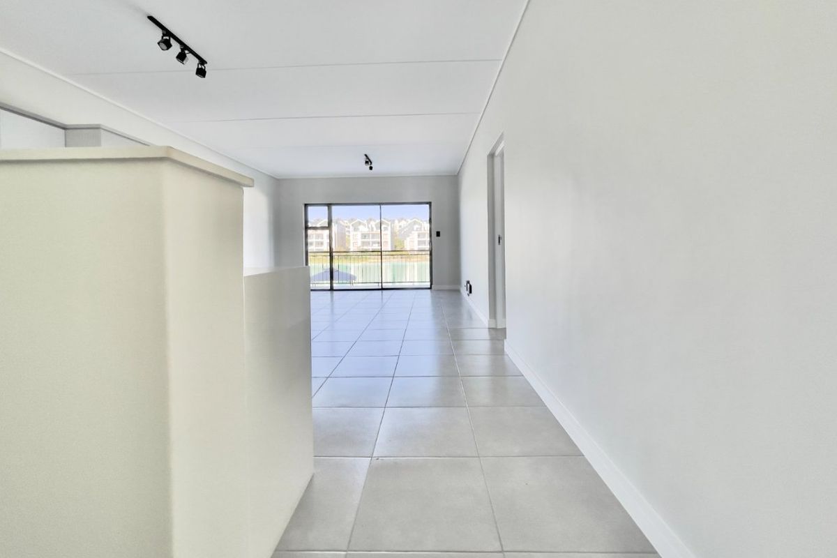 3 Bedroom Apartment / Flat to Rent in Waterfall - Photo 5