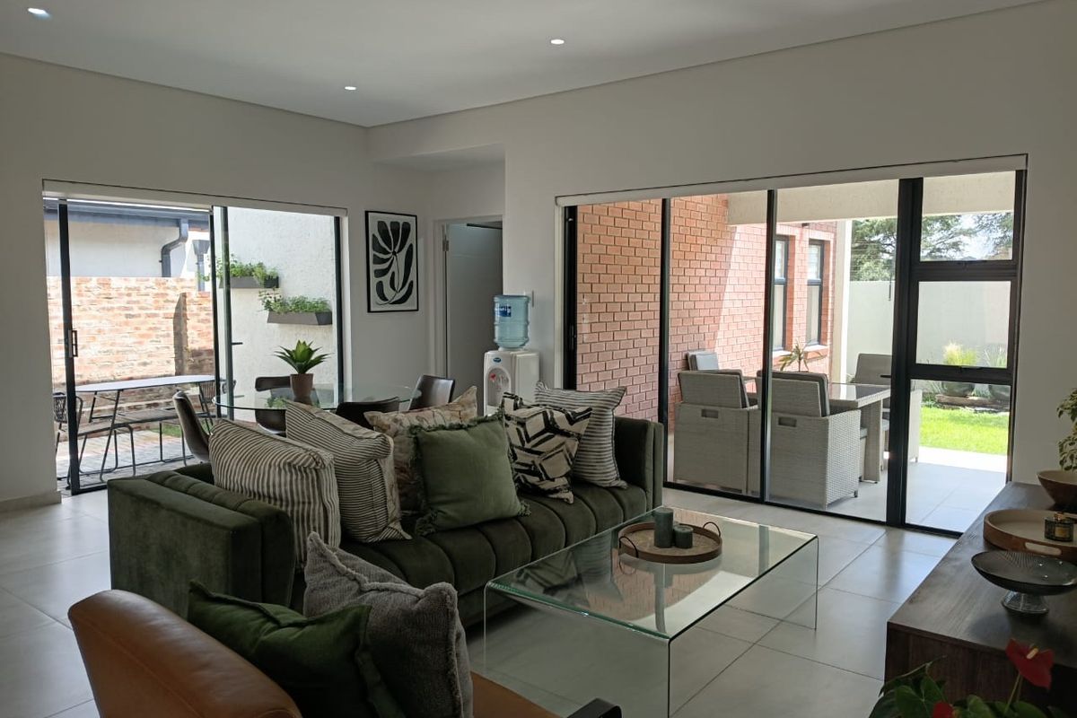 3 Bedroom House For Rent in New Development  - Photo 3