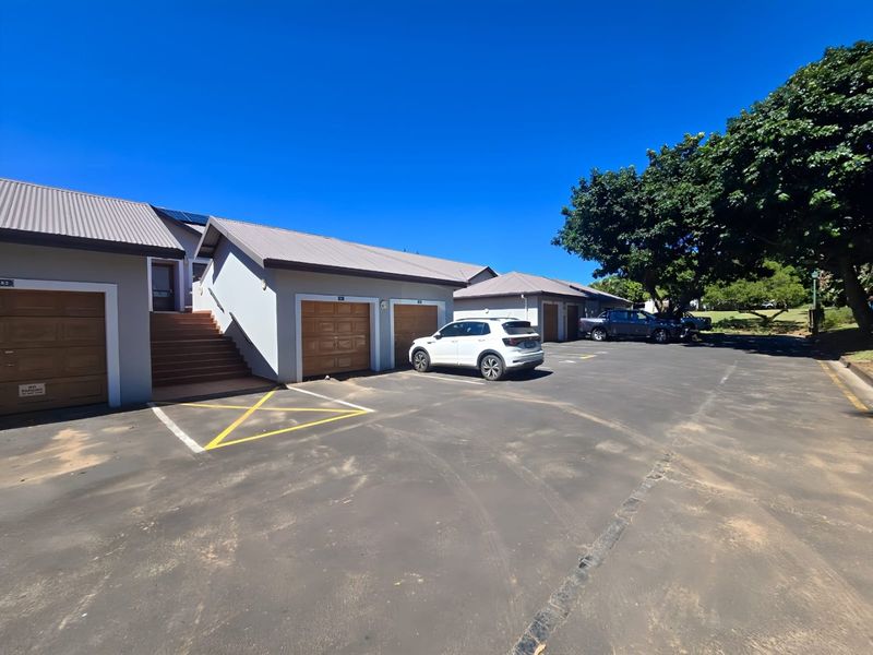 Spacious Ground-Floor Apartment in Ballito’s Wakenshaw Estate - Photo 10