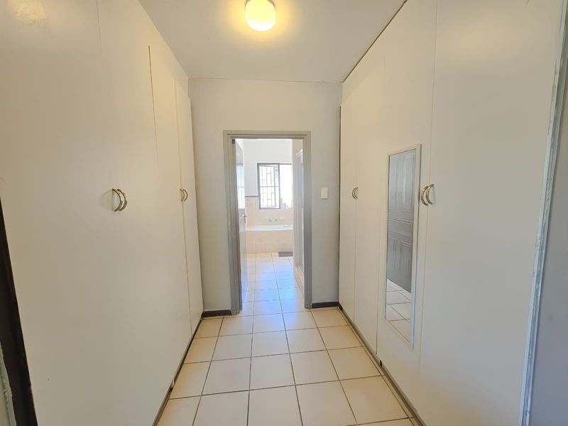 Spacious Ground-Floor Apartment in Ballito’s Wakenshaw Estate - Photo 8