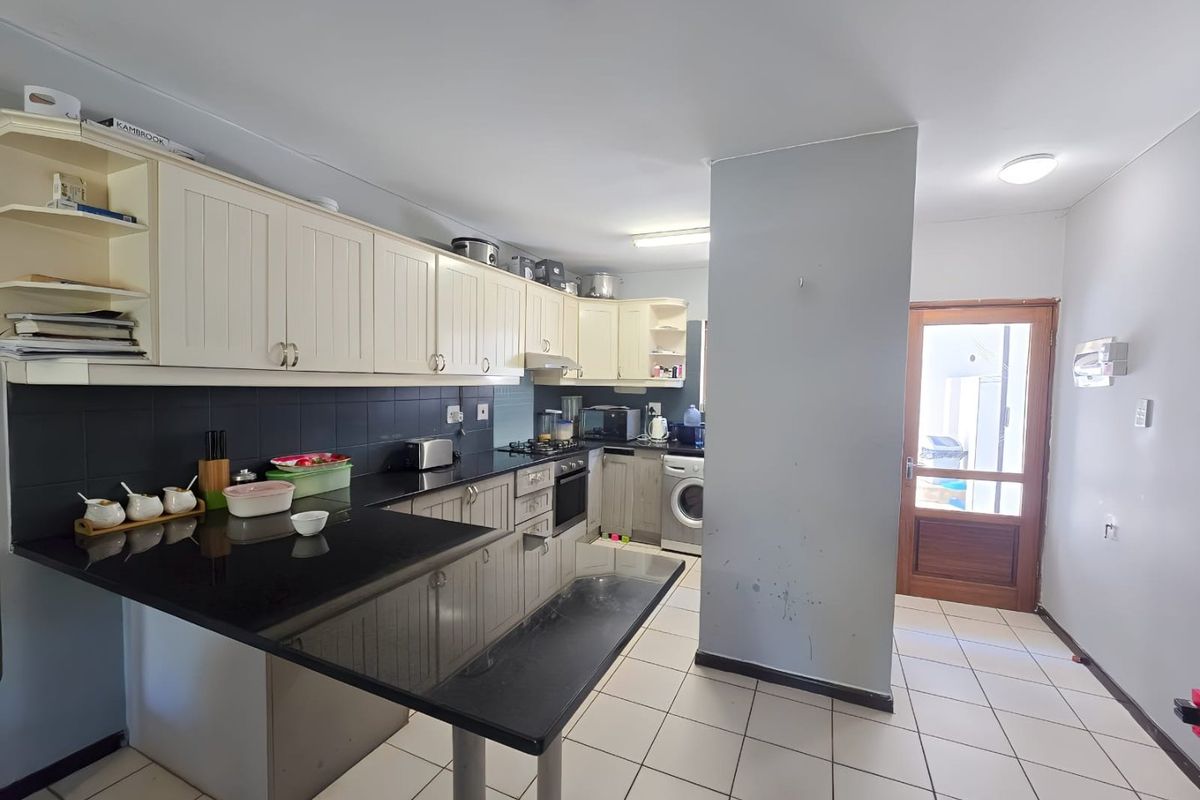 Spacious Ground-Floor Apartment in Ballito’s Wakenshaw Estate - Photo 3
