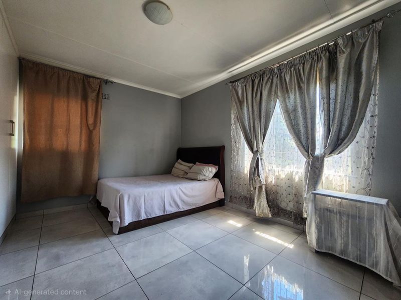 A home with massive potential Howick West - Photo 2