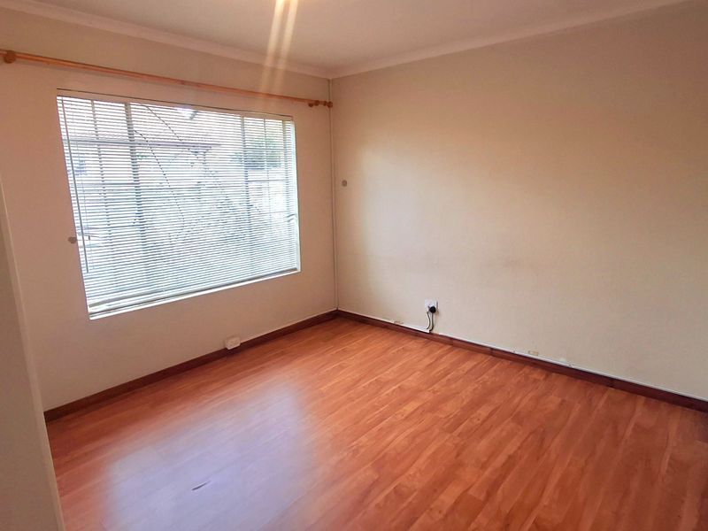 Neat & Low-Maintenance 2-Bedroom Face-Brick Townhouse with Private Garden in Sasolburg - Photo 9