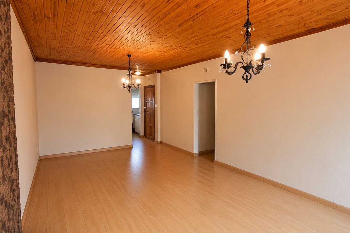 Charming Lock-Up-and-Go Townhouse in a Popular Complex in Sasolburg - Photo 3