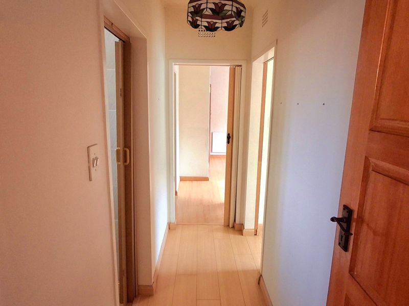 Charming Lock-Up-and-Go Townhouse in a Popular Complex in Sasolburg - Photo 6