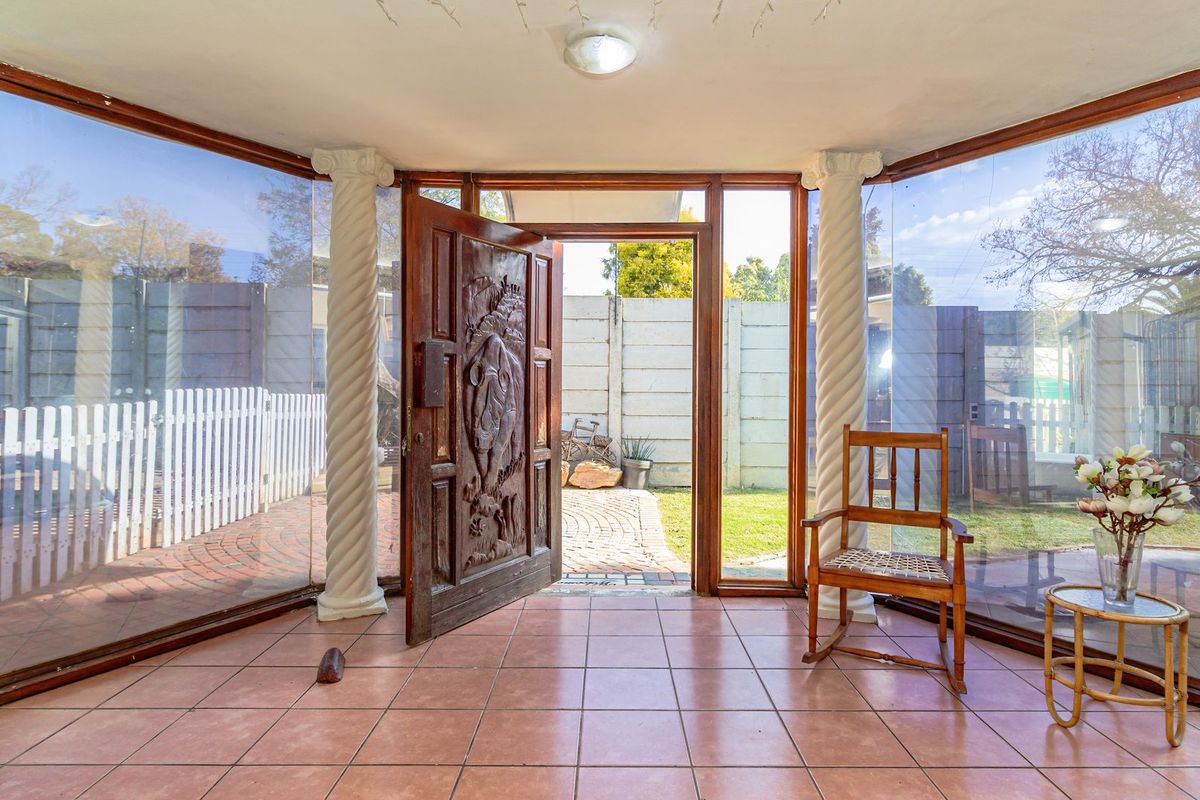 Charming Edenvale Home with 2 Flatlets plus Borehole - Photo 3