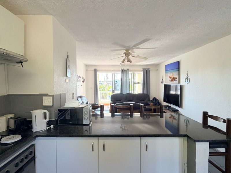 The Perfect Blend Of Holiday Living And Investment - Photo 9