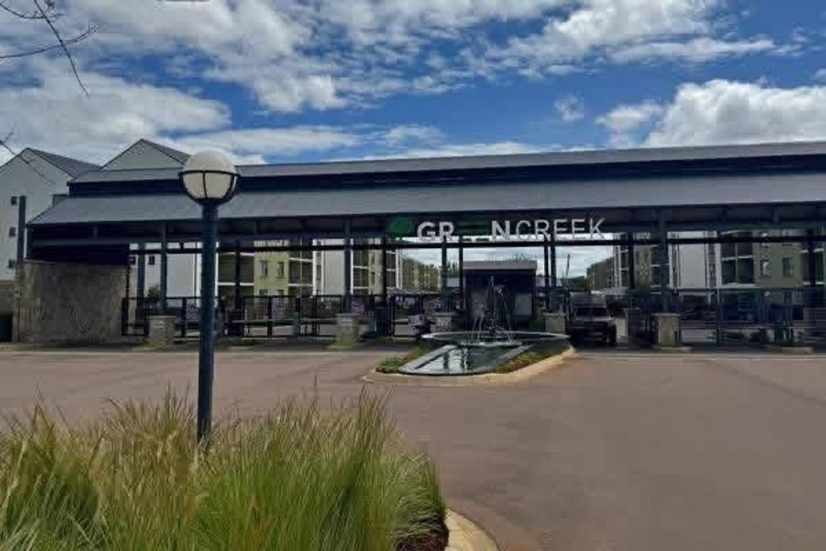 3 Bedroom Apartment For Sale in Greencreek, Zwartkoppies x47 - Photo 3