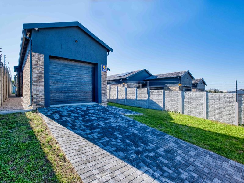 3 bedroom house for sale in Fairview - Photo 2