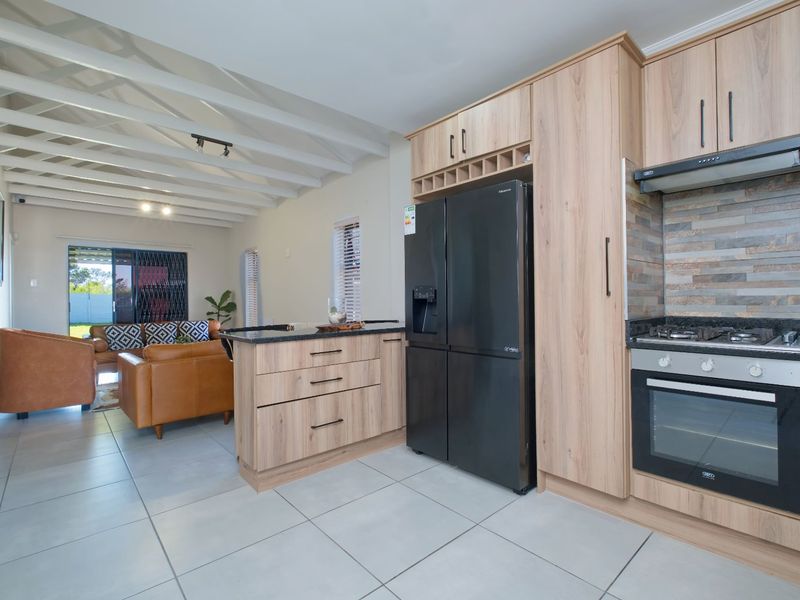 3 bedroom house for sale in Fairview - Photo 6