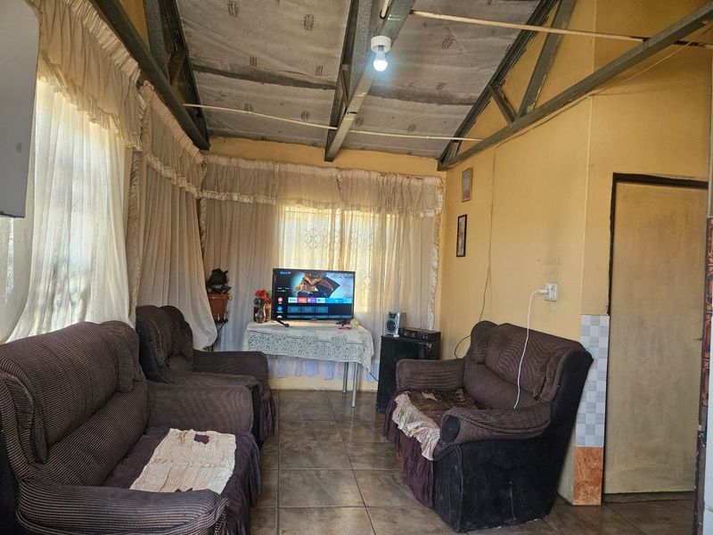 3 Bedroom house for sale - Photo 3