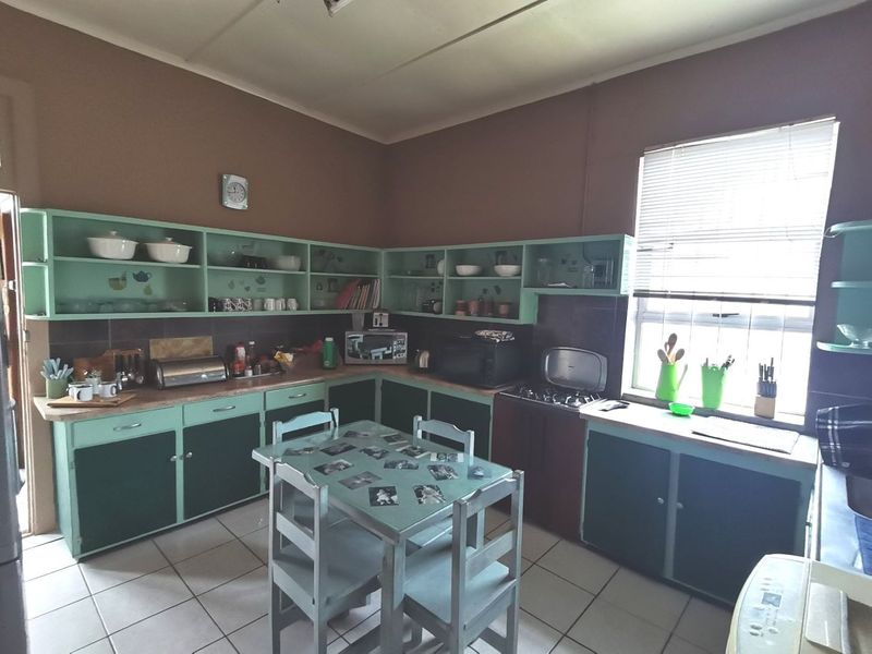 3 bedroom house to let in Mount Croix - Photo 4