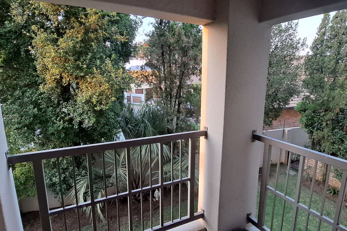 Ideally located in a sought-after area. - Photo 4