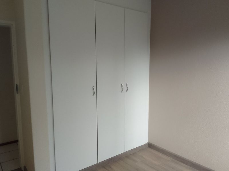 Ideally located in a sought-after area. - Photo 8