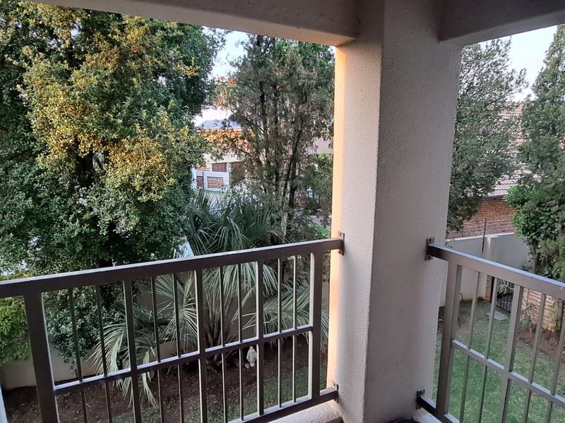 Ideally located in a sought-after area. - Photo 4