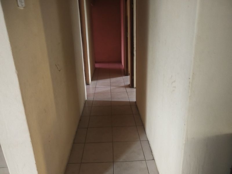 Very Big Home for sale in Mthawalume - Photo 9